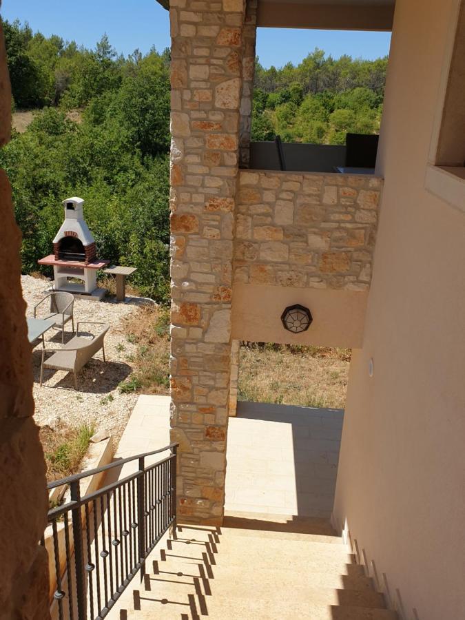Villa Istra Divsici Exterior photo
